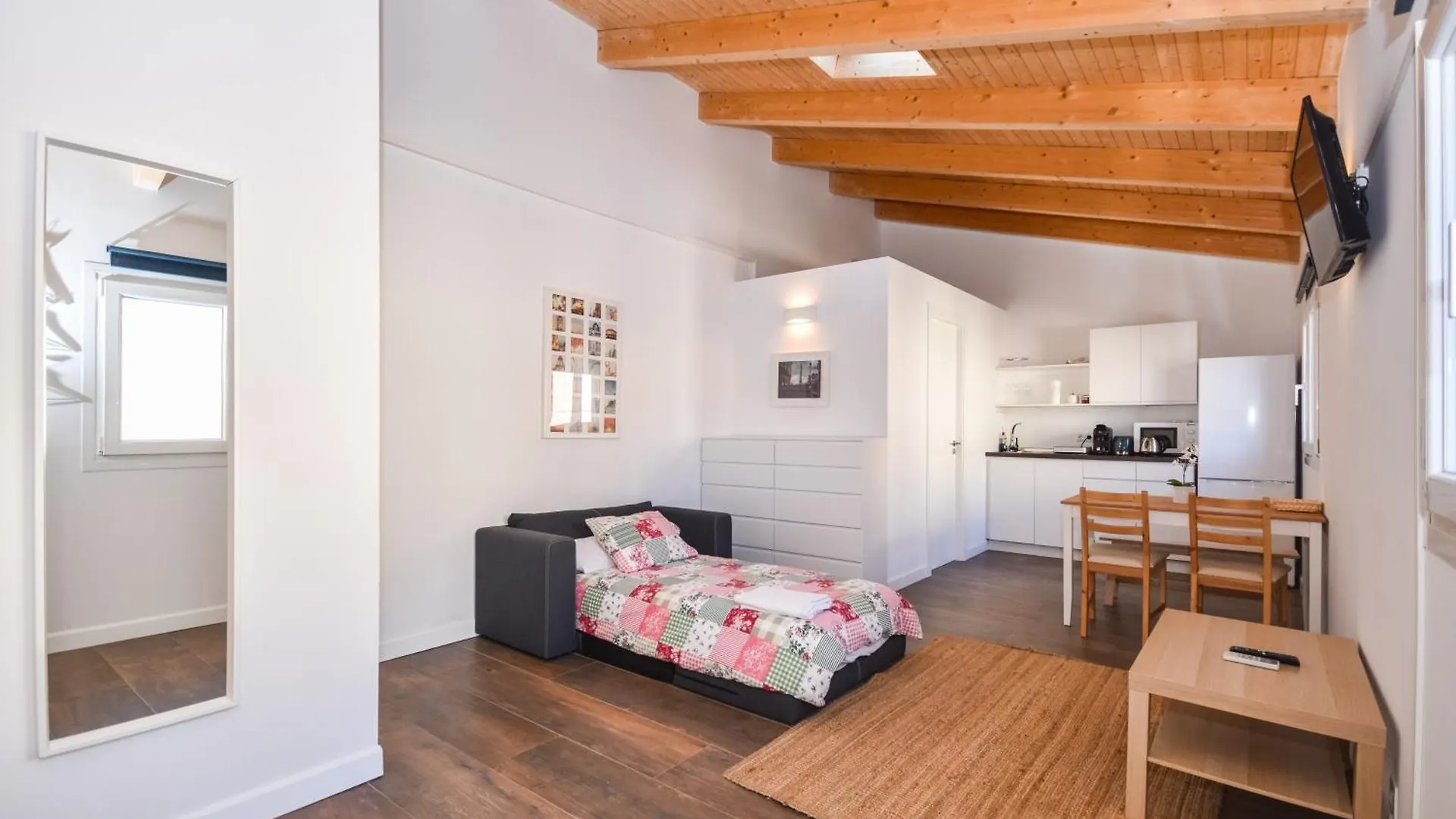 Acogedora Suite Con Entrada Independiente El El Masnou Appartamento