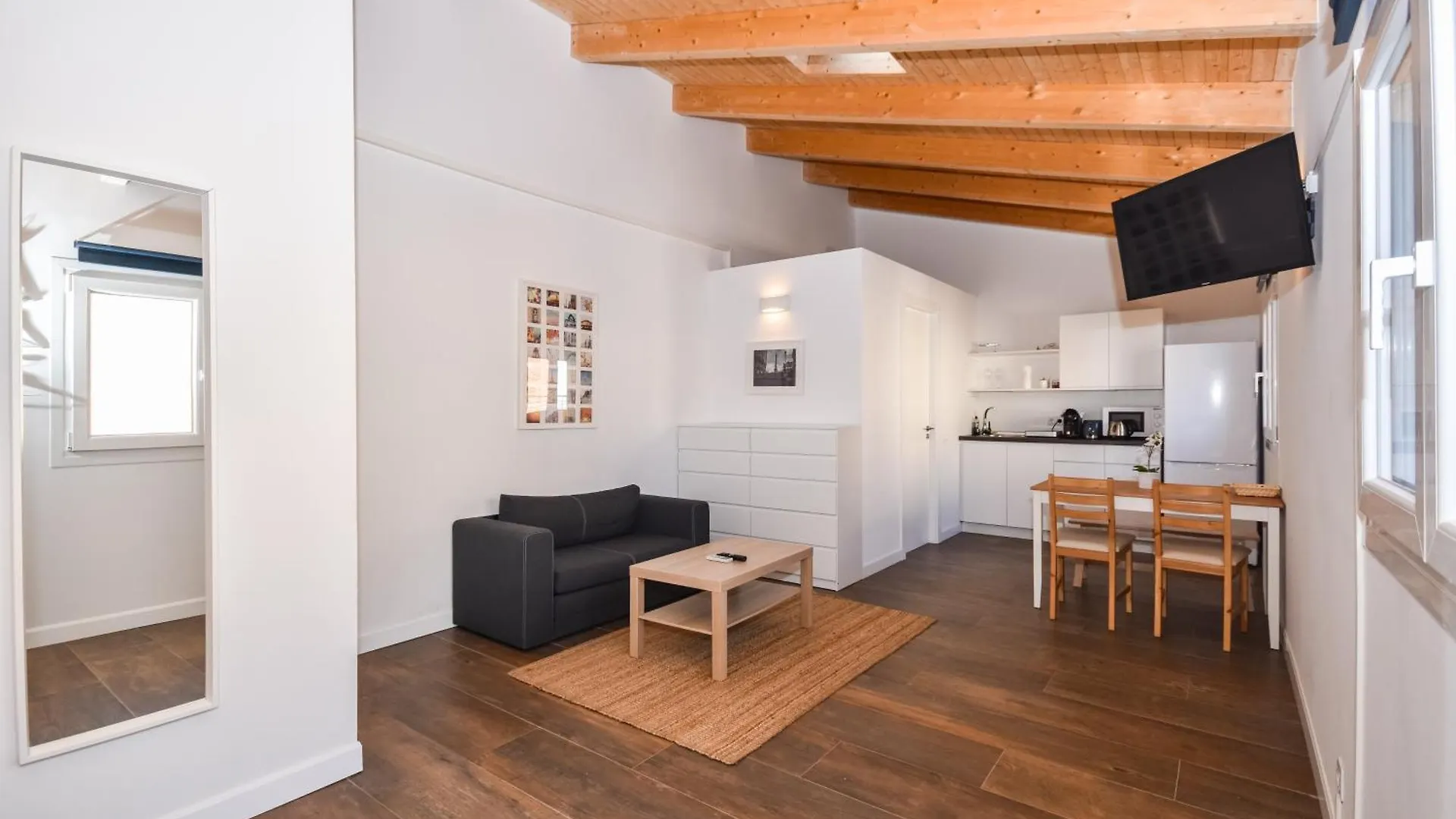 Acogedora Suite Con Entrada Independiente Masnou 0*,  Ισπανία
